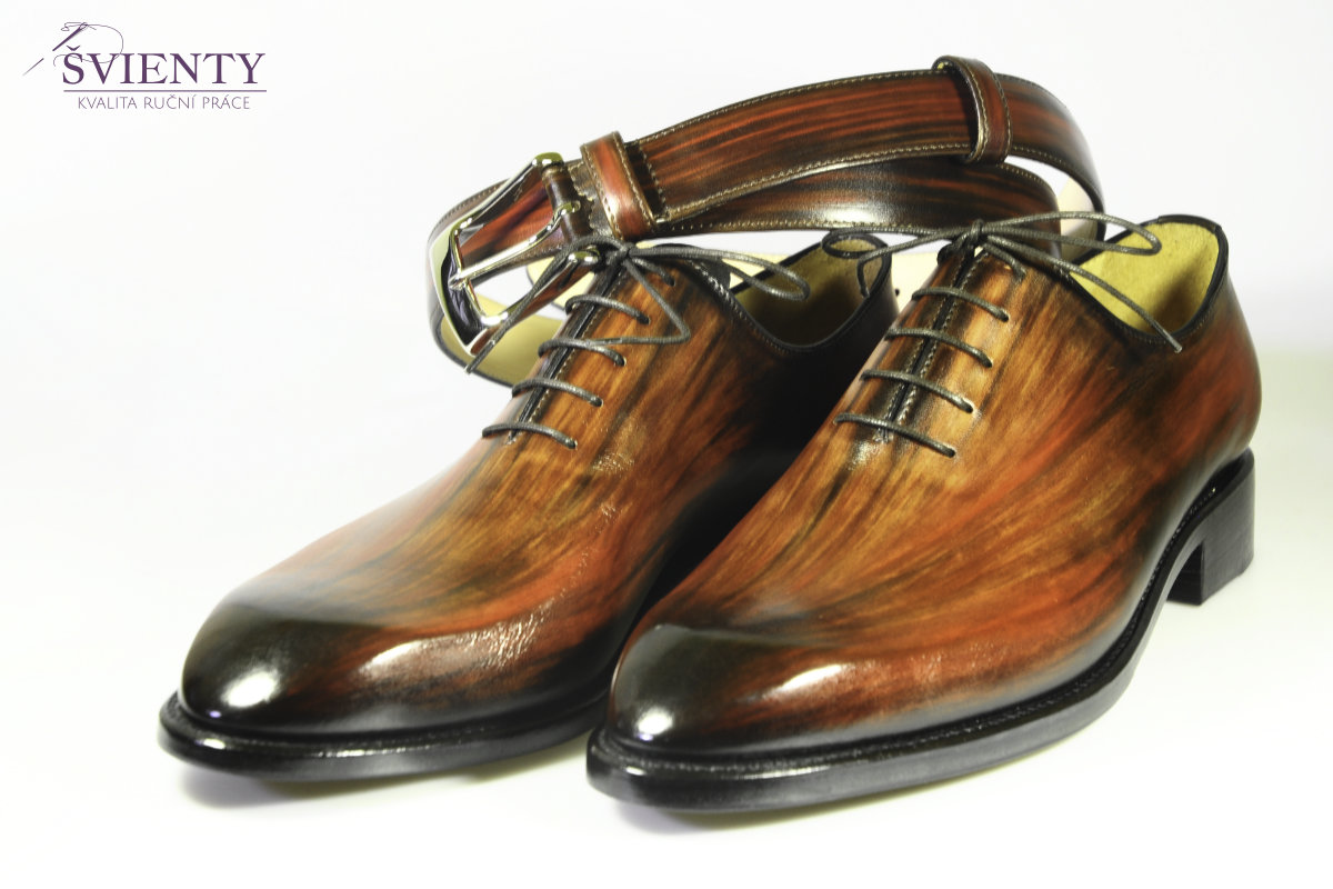 Ručně šité rámové boty na zakázku Oxford Wholecut s ručním barvením 