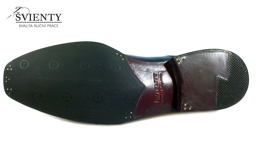 Kožená podešev s tenkou protiskluzovou gumou