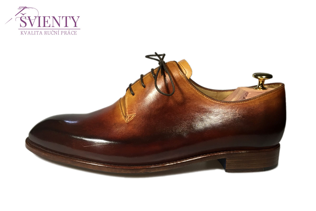 Ručně šité boty do rámu - Elegantní Derby Wholecut s ručním dobarvením