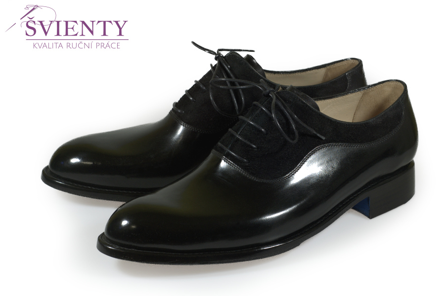 Ručně šité boty do rámu - Oxford Wholecut s vloženými lýčky z broušené kůže