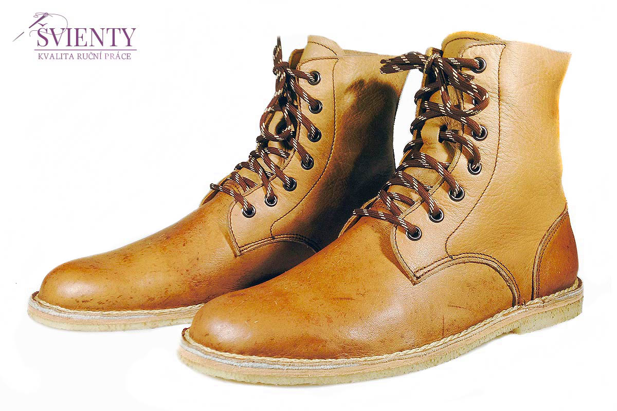 Namibia - bota do Africké savany.