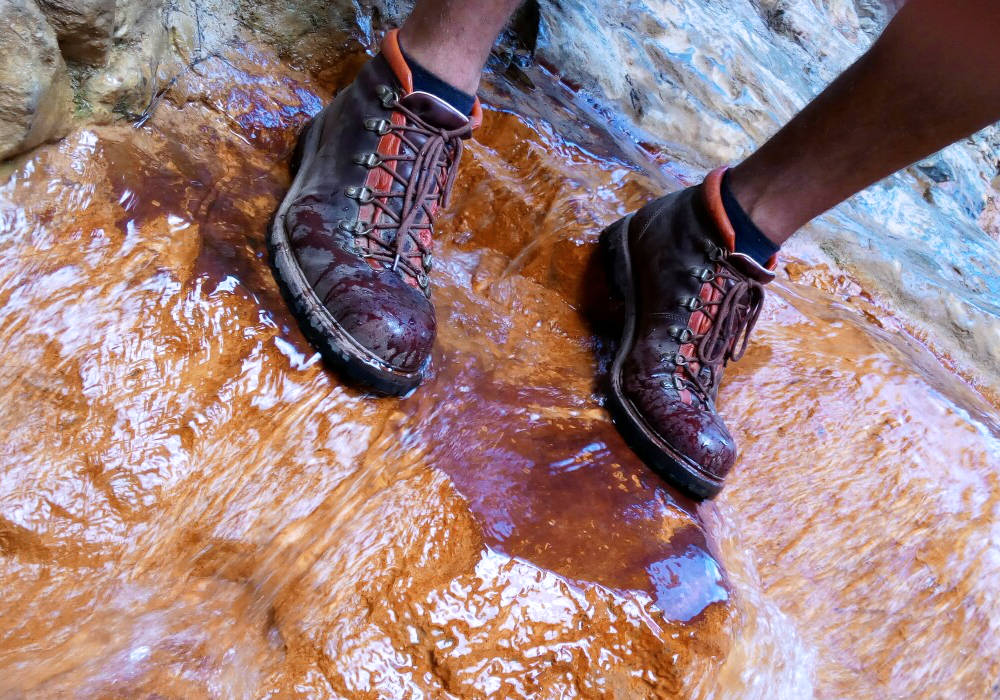 Ručně šité pohorky Pioneerky - boty pro průzkumníky